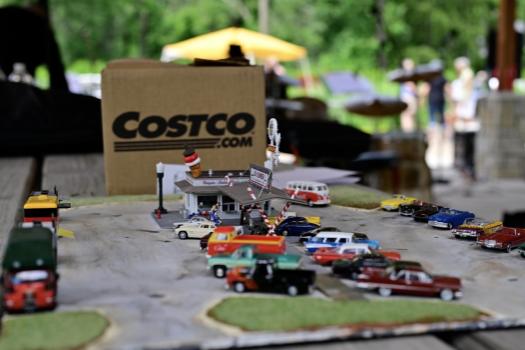  Cars in the Woods Miniature Display