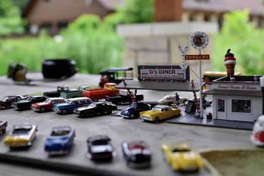  Cars in the Woods Miniature Display